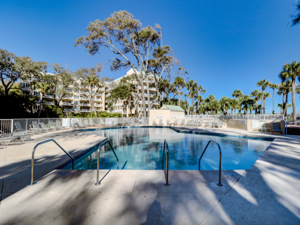 Luxurious Oceanfront Condo in Hilton Head Island - Perfect Getaway